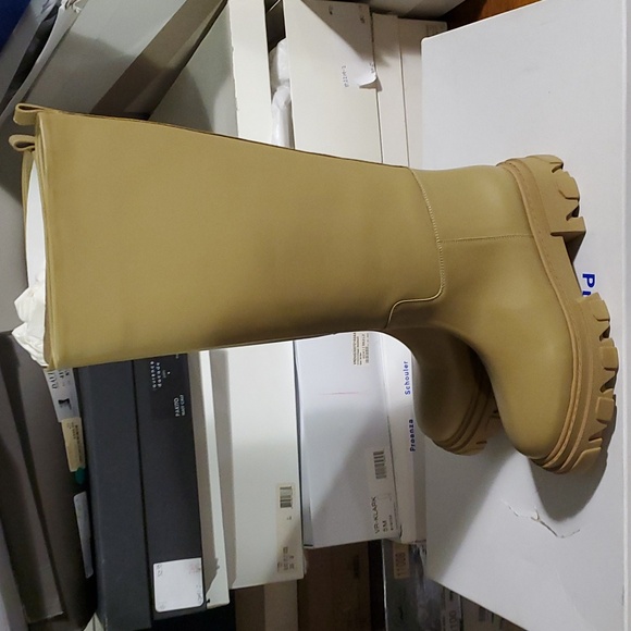 Sz 39.5 NIB $680 GIA boots